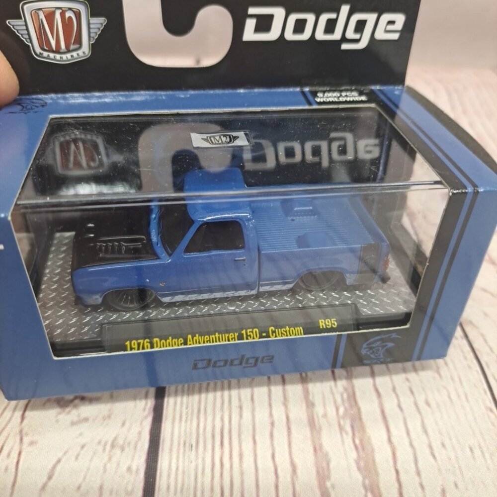 2024 M2 MACHINES DODGE 1976 DODGE ADVENTURER 150 CUSTOM NIB